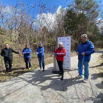 East Gwillimbury opens Silk Twist Trail in Holland Landing - Toronto Star