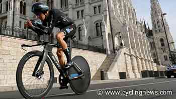 Spotted: New Scott time trial bike ridden by Romain Bardet at Giro d'Italia - Cyclingnews.com