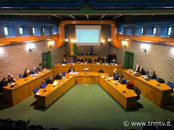 A Melfi (Pz) comitato provinciale per l’Ordine e la Sicurezza pubblica con i 12 sindaci d’area - TRM Radiotelevisione del Mezzogiorno