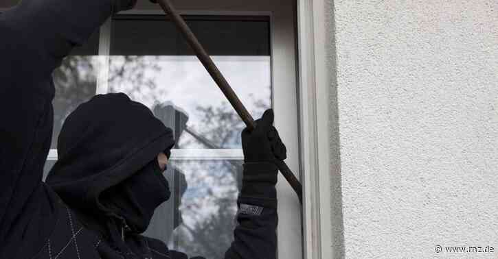 Heidelberg-Bergheim:  Frau von Einbrecher geweckt