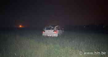 Verlaten en beschadigd voertuig op Franse akker doet Belgische hulpdiensten uitrukken - Het Laatste Nieuws