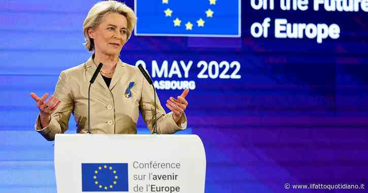 Ue, von der Leyen e Macron chiedono di rivedere i trattati: “L’unanimità non ha più senso”. Ma 13 Paesi già si schierano contro