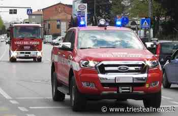 Trieste, a fuoco un capannone in costruzione a Valmaura - Trieste News