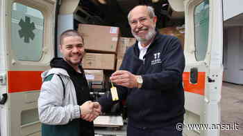 Ucraina: medico Modena consegna ambulanza a ospedale Leopoli - Agenzia ANSA