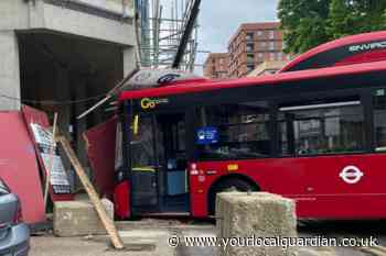 Bus crashes into building on Sutton High Street - Sutton & Croydon Guardian