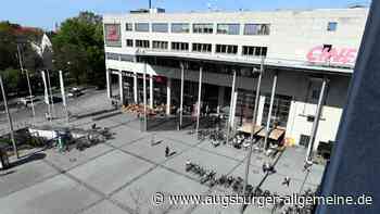 Augsburg: Polizeieinsatz: Bewaffneter sorgt für Schrecken in der City-Galerie | Augsburger Allgemeine - Augsburger Allgemeine