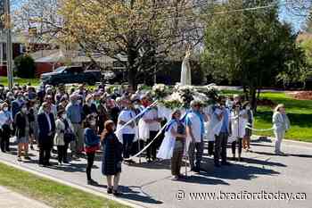 Portuguese community celebrates Our Lady of Fatima (4 photos) - BradfordToday