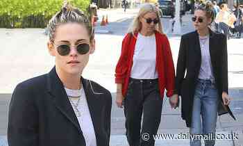Kristen Stewart holds hands with her fiancée Dylan - Daily Mail
