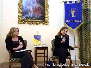 Ilaria Capua presenta il nuovo libro al Circolo della Caccia: l’intervista con Raffaella Pannuti di Ant - Corriere