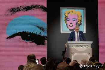 Asta record per Marilyn di Andy Warhol: opera venduta per 195 milioni di dollari - Sky Tg24