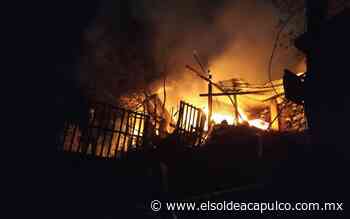 Incendio consume tres viviendas en colonia de Zihuatanejo - El Sol de Acapulco