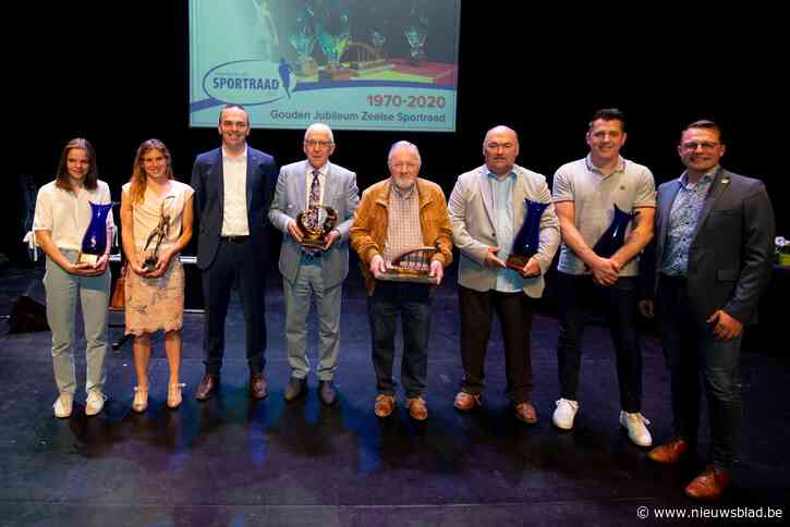 Triatlete Katrien Maes krijgt sporttrofee