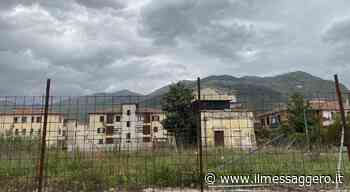 Scuola progettata da Renzo Piano a Sora, lavori fermi e cantiere invaso dallle erbacce - ilmessaggero.it