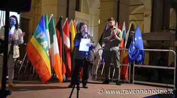 Oltre cento ragazze e ragazzi in piazza a Bagnacavallo per la Festa dell'Europa 2022 - ravennanotizie.it