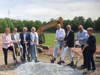 Spatenstich für die Kunststofflaufbahn am Wenderfeld