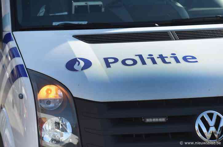 Vier chauffeurs zijn meteen rijbewijs kwijt na gsm’en achter stuur