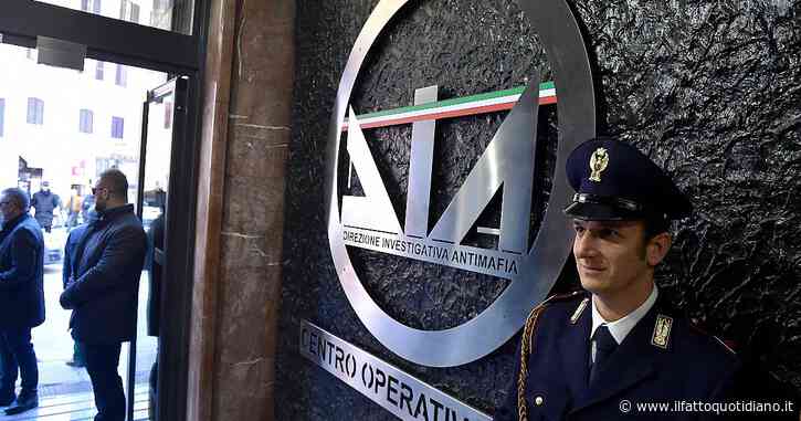 ‘Ndrangheta a Roma, l’intercettazione: “Qui c’è pastina per tutti, ma dobbiamo stare quieti”. Il giudice: vittime non denunciavano per paura