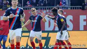 Holstein Kiel fehlt noch ein Punkt zur sicheren Rettung - Süddeutsche Zeitung - SZ.de