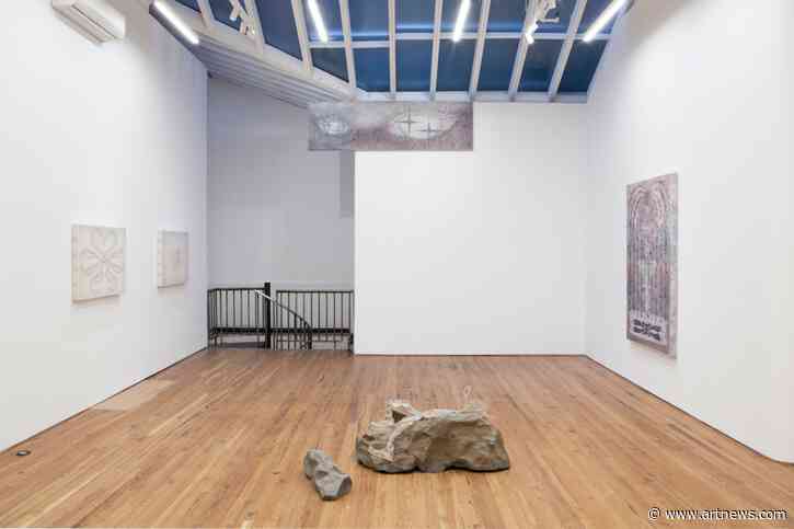 ASMA Plays with the Iconography of Fantasy and Fairy Tales