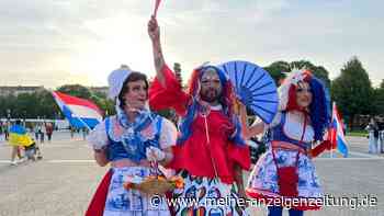ESC-Liveticker Halbfinale: Kostümierte Fans begeistern in Turin – etliche Niederlande-Flaggen zu sehen