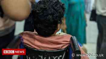 IndiGo: Anger after India airline removes disabled teenager