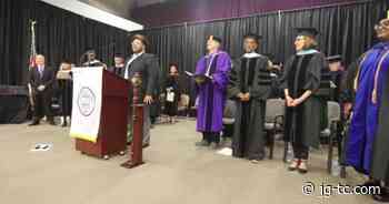 Watch now: Soloist Quentin Brackenridge sings Lincoln College Alma Mater - Journal Gazette / Times-Courier