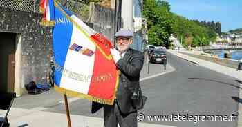 À Hennebont, Denis Le Duigou passe le drapeau de l’Anacr - Le Télégramme