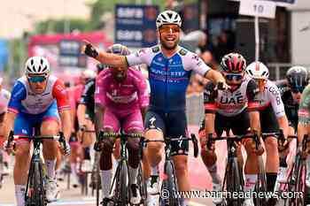 Mark Cavendish sprints to 16th career Giro d'Italia stage victory - Barrhead News