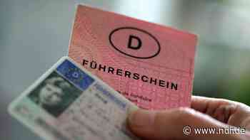 Celle: Mann fährt ohne Führerschein zu Polizeiwache - NDR.de