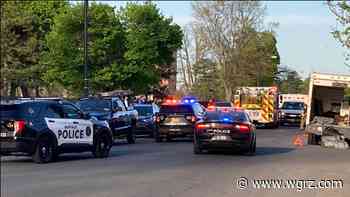 10-year-old hit by a car near Grant and Forest - WGRZ.com