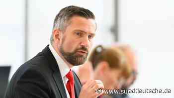 Verkehr - Dresden - Dulig spricht über geplante Bahnstrecke Dresden-Prag - Wirtschaft - Süddeutsche Zeitung - SZ.de