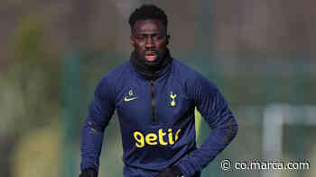 Tottenham saca al mercado a Dávinson Sánchez - Marca Colombia