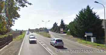 Torrechiara, furgoncino fuori strada sulla Massese: un ferito - Gazzetta di Parma