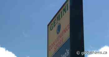 Calgary convenience store faces dozens of charges related to sale of vaping products - Global News