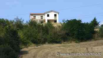 Fermo, la casa non è abusiva "e non va distrutta": vince la causa dopo 18 anni - il Resto del Carlino