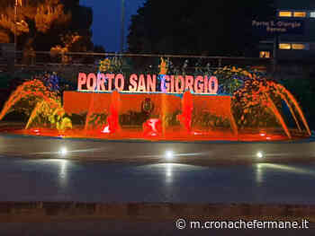 Porto San Giorgio aderisce alla giornata mondiale della Croce Rossa, la fontana di viale Cavallotti si illumina di rosso - Cronache Fermane