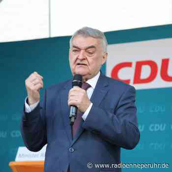 Reul unterstützt Wahlkampf in Witten - Radio Ennepe Ruhr