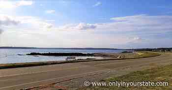 Enjoy A Scenic Drive Along Rhode Island’s 5 Most Beautiful Backroads - Only In Your State