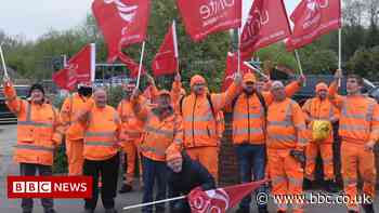 Rugby bin collectors and street cleaners extend strike action
