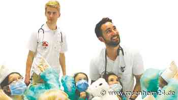 Wenn die Christbaumkugel im Bauch feststeckt: So hilft das Teddybärkrankenhaus Kindern