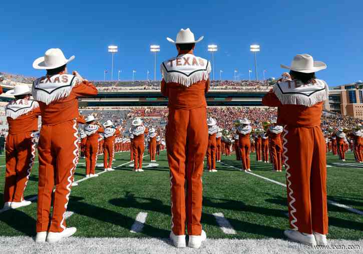 Don't want to get a college degree? The University of Texas is expanding 'micro-credential' programs