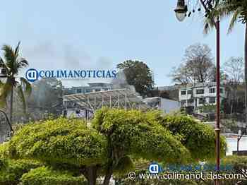 Se incendia vivienda a espaldas de la presidencia municipal en Manzanillo - colimanoticias