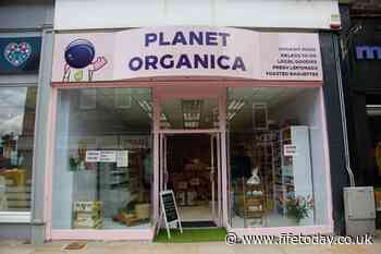 Kirkcaldy High Street: New grocery shop selling organic food and products opens - Fife Today