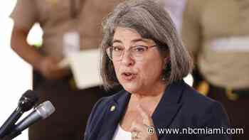 Miami-Dade Mayor Holds Ceremony to Sign ‘Tenant's Bill of Rights'