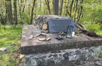 Vandalismus an Wanderweg: Sachbeschädigung am "Schackbergkreuz" bei Morbach - lokalo.de