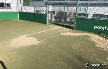 Kunstrasen zerrissen und umgeklappt: Sachbeschädigung an Gesamtschule Morbach - lokalo.de