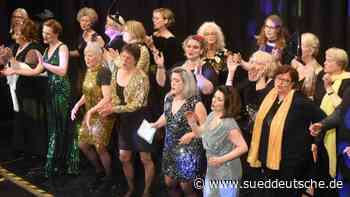 Dachau: "PopCHorn" zeigt Revue aus Musik, Tanz und Theater - Süddeutsche Zeitung - SZ.de