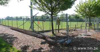 Orange bouwt zendmast aan sportsite | Nazareth | hln.be - Het Laatste Nieuws