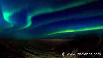 Strange New Aurora Stretches Halfway Across Mars And No One Knows Why - IFLScience