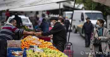 Avondmarkt op Izegemse Grote Markt | Izegem | hln.be - Het Laatste Nieuws
